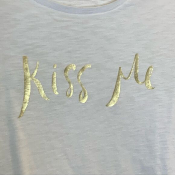 Kate Spade White Kiss Me Graphic T-Shirt Size Medium - Picture 5 of 10
